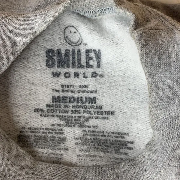 Smiley World Gray Winky Face Pullover Sweatshirt Size Medium - Image 4