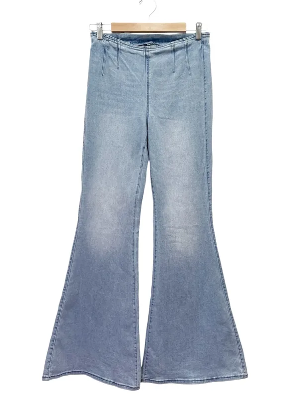 American Eagle Jeans Women Sz M High Waist Stretch Flare Light Wash Bell Bottom - Image 2