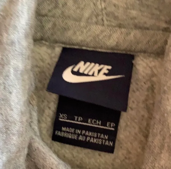 Nike Sweatshirt Hoodie - Image 3