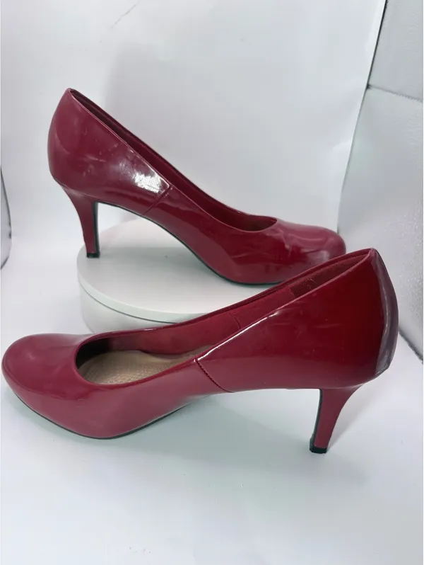 Pumps Size 9 Burgundy Comfort Plus Patent Low Heel Dress Shoes - Image 6