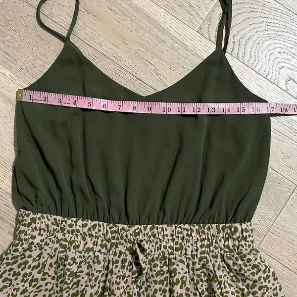 Olive Green Leopard Print Ruffle Hem Mini Dress Empire Waist Large - Image 6