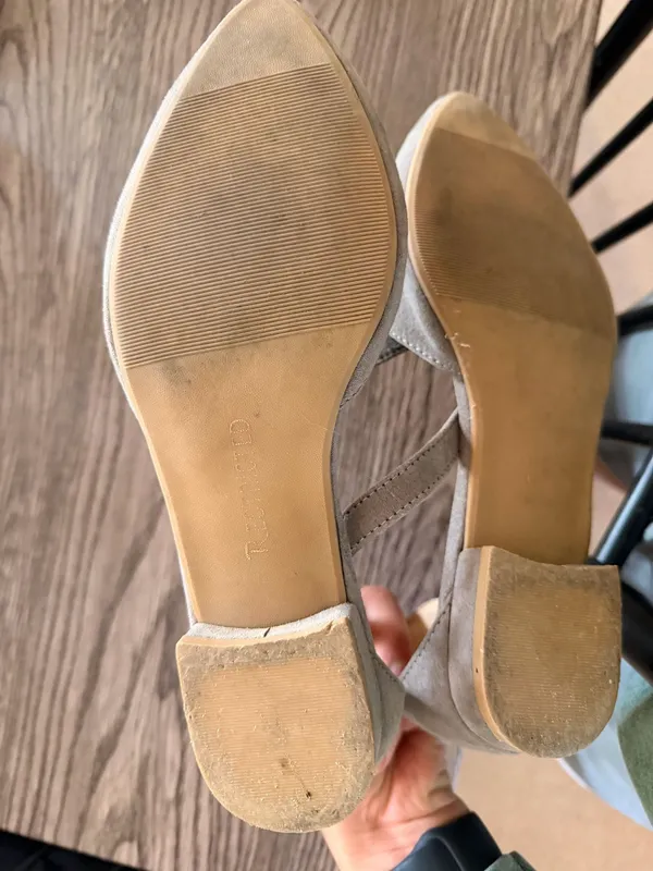 Restricted Shoes Flats Pointed Toe Grey - Image 3