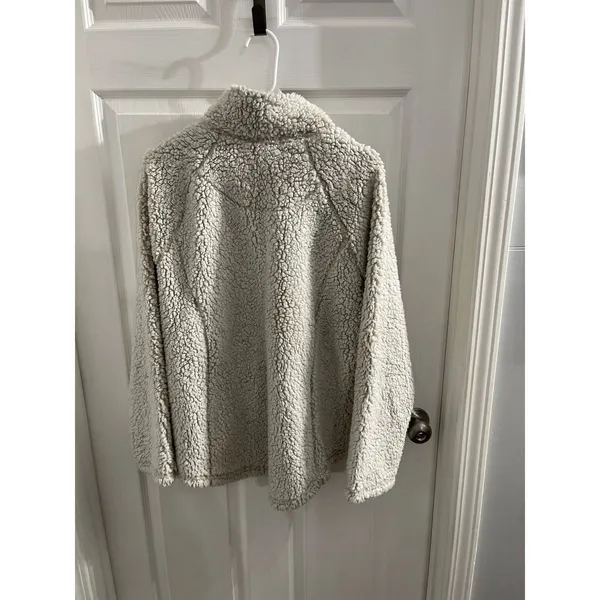 Cozy Sherpa 1/4 Zip Pullover Size XXL - Image 2