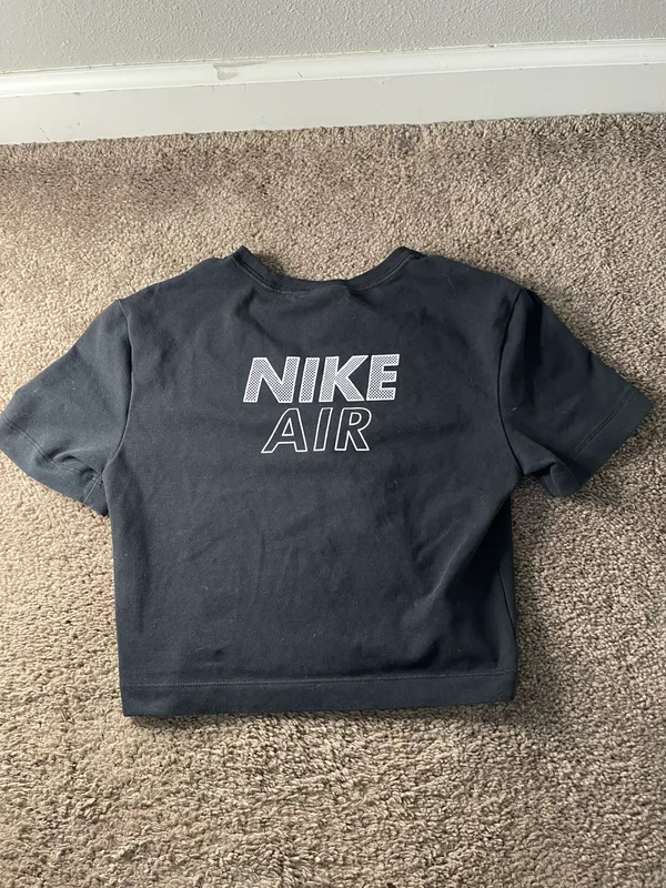 Nike Shirt - Image 2