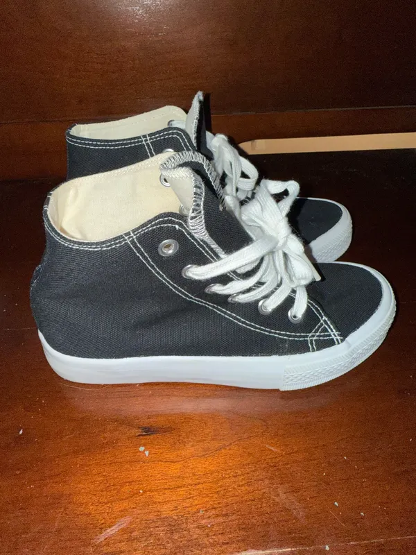 Boy shoes 5A Black Size 5 - Image 3