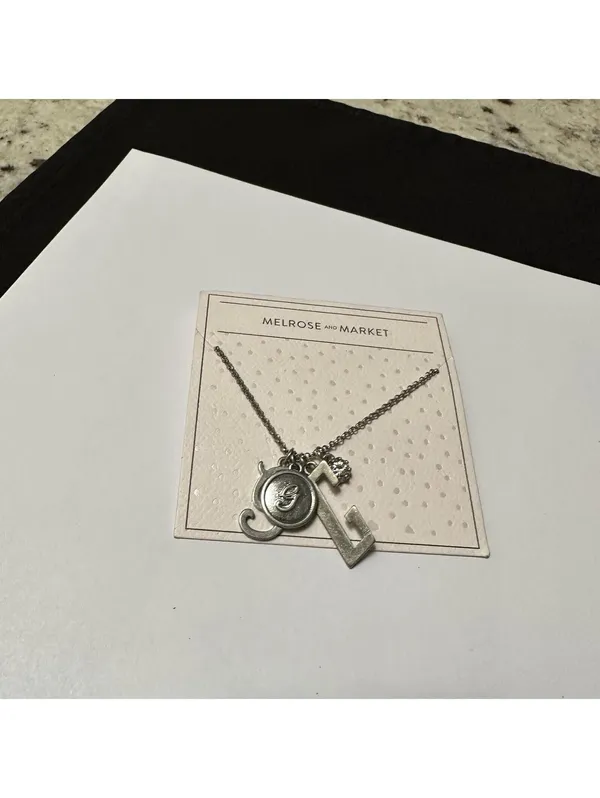 Melrose & Market Silver Tone Letter Initial G Charms Necklace NWT - Image 5