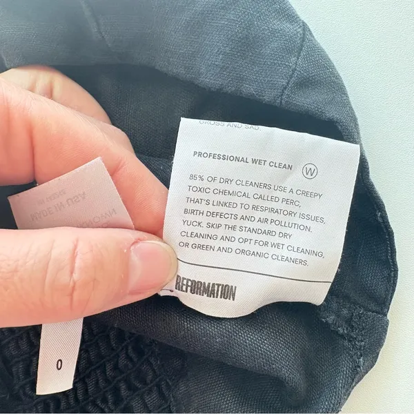 Reformation women’s size 0 Black Halter Crop‎ Top - Image 10