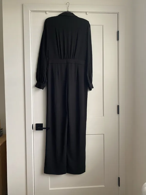 WHBM WHITE HOUSE BLACK MARKET Long Sleeve Sheer Sleeve Jumpsuit NWT SZ 8 - Image 8