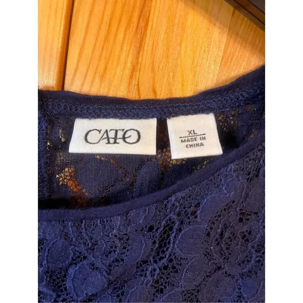 Cato Navy Blue Lace Sleeveless Top Button Up Back Size XL (3829) - Image 2