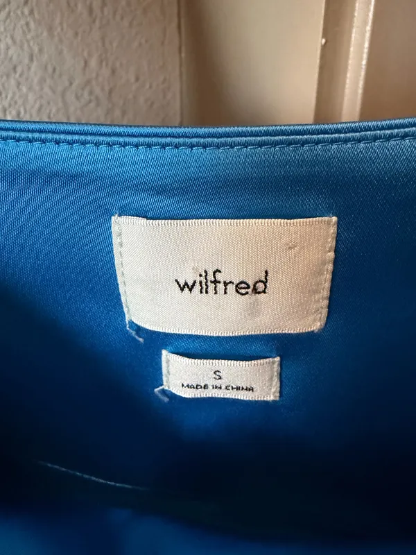 Wilfred Aritzia Shine Bustier Top Blue - Image 4