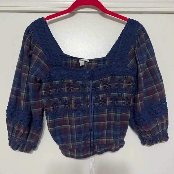AMERICAN EAGLE Lace Puff Sleeve Plaid Eyelet Blouse - Image 3