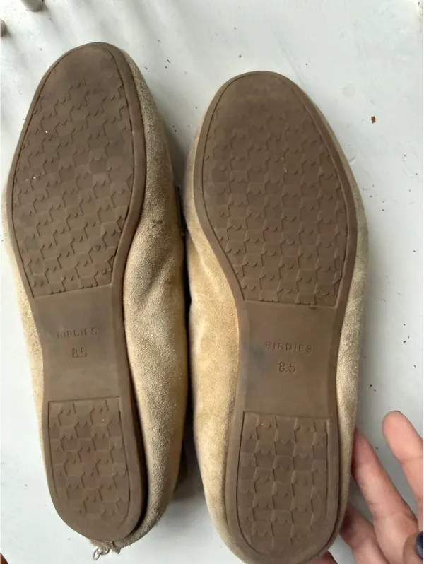 Birdies Beige Suede Loafers with Faux Fur Lining, Size 8.5 - Image 4