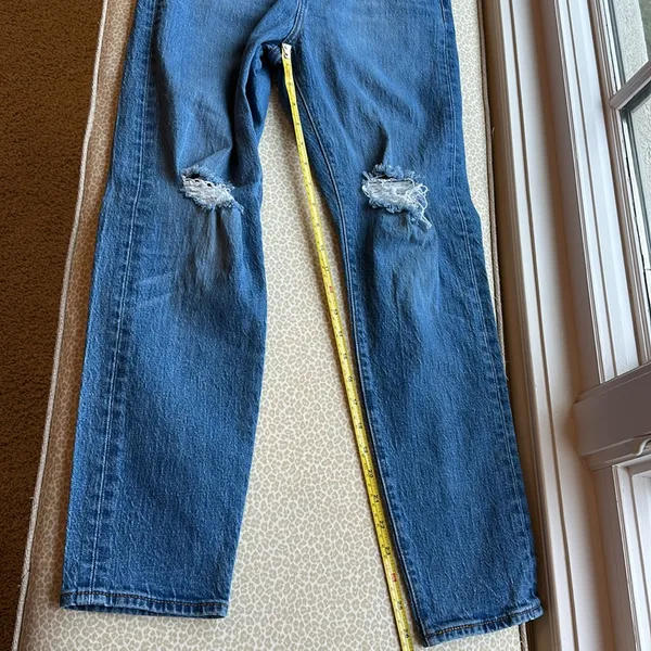 Levi’s Wedgie buttonfly high rise distressed jeans size 26 - Image 10