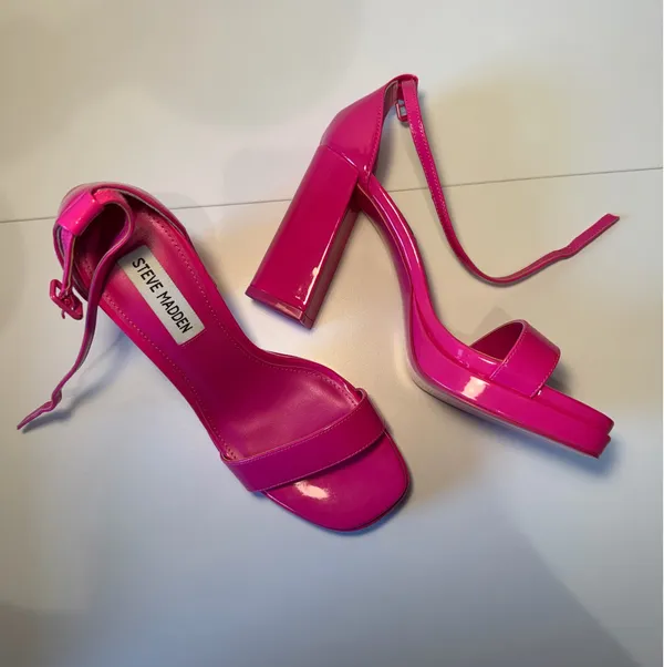 Hot Pink Steve Madden Heels - Image 2