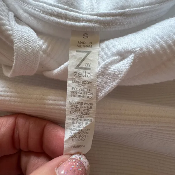 Z by Zella White Ribbed Sleeveless‎ Hoodie Vest Womens Small - Image 3