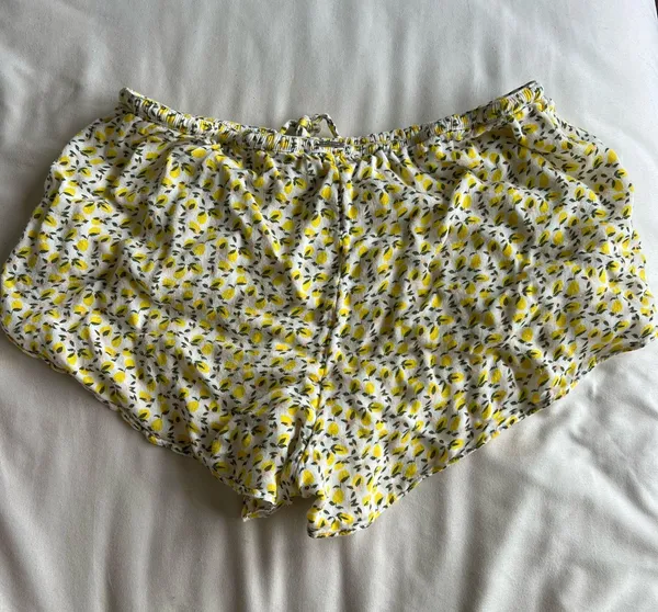 Hollister Gilly Hicks Sleep Shorts - Image 2