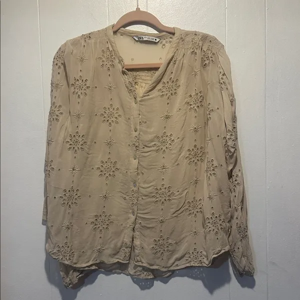 Zara size‎ M Fabric tag cut out Rayon blend Not soft - Image 2