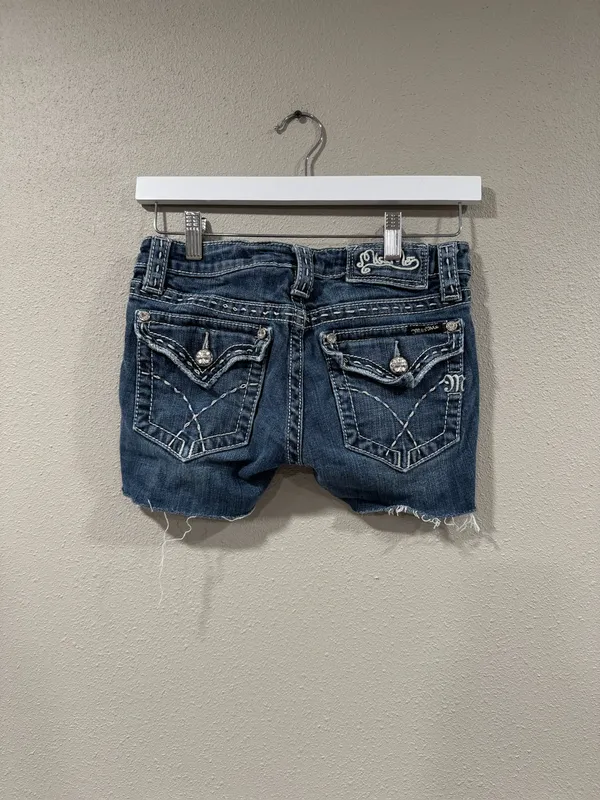 Miss Me Jean Shorts Size 26 - Image 2
