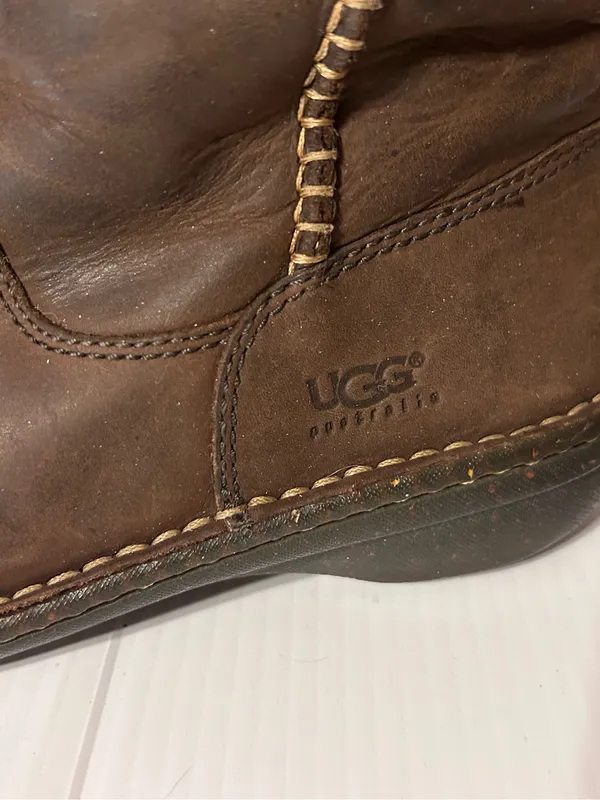 UGG SN 5139 brown leather shearling tall boots winter size 9 - Image 7