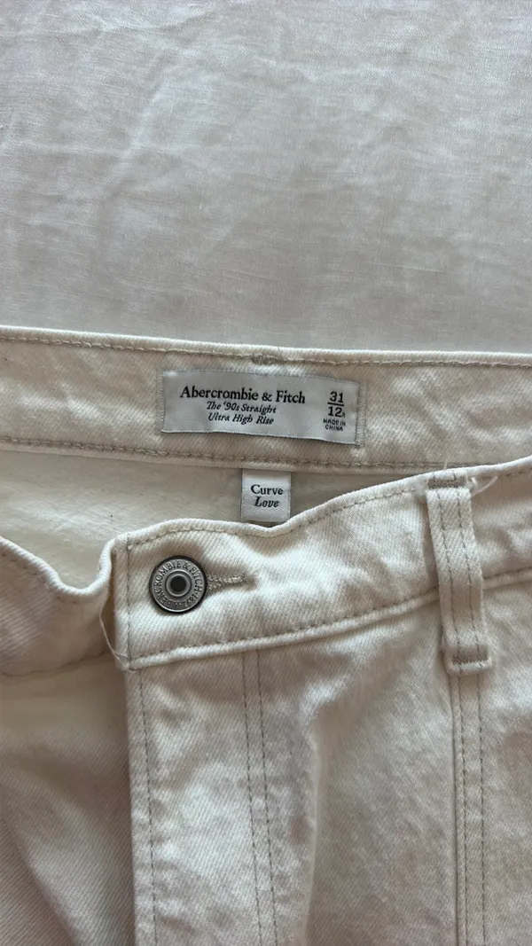 Abercrombie curve love 90’s straight ultra high rise carpenter jean - Image 2