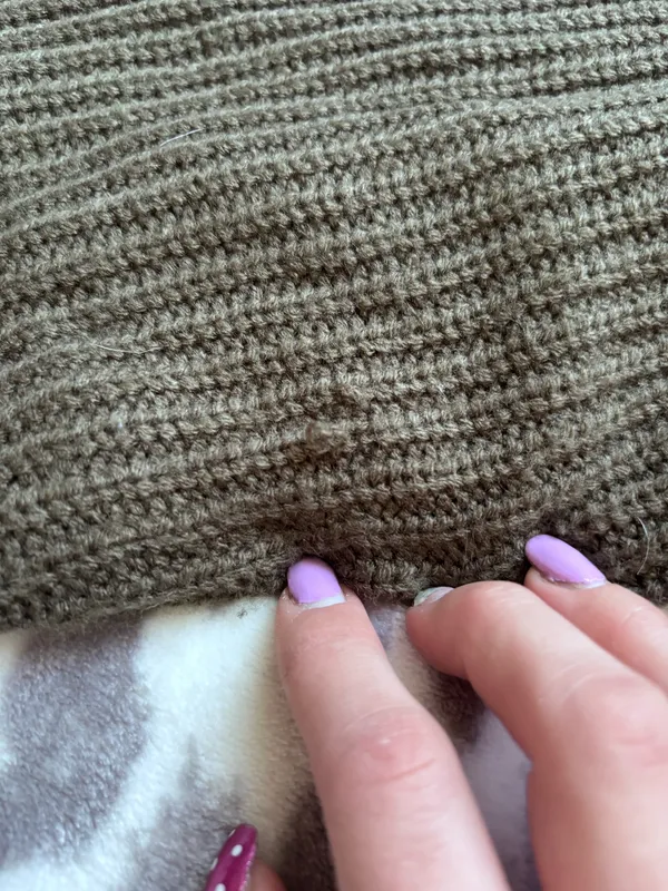 SO Sweater - Image 3