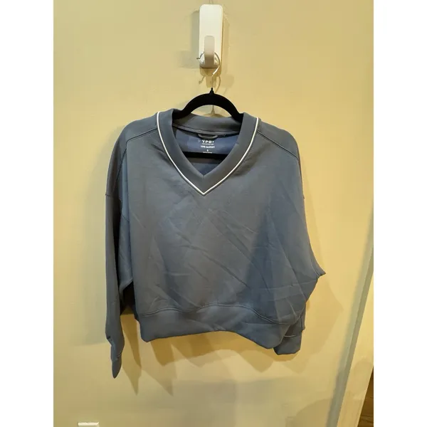 Abercrombie & Fitch YPB neoKNIT Slate Blue V-neck Sweatshirt Size SMALL - Image 3