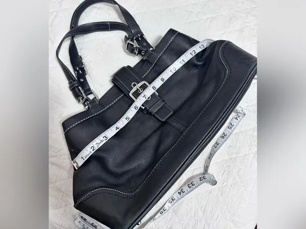 Coach Y2K Black Leather Shoulder Bag with Silver Buckle Hardware - Image 11