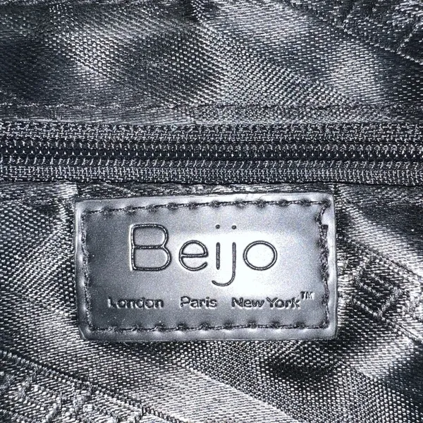 Beijo metallic patent pewter and tan trimmed handbag, EUC, clean interior - Image 2
