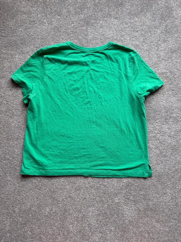 Lululemon Tee Short Sleeve - Image 2