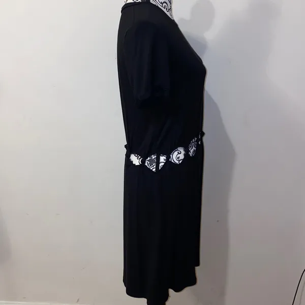 American Eagle Outfitters Casual Comfy Black Cut Out Dress Size Large - Image 6
