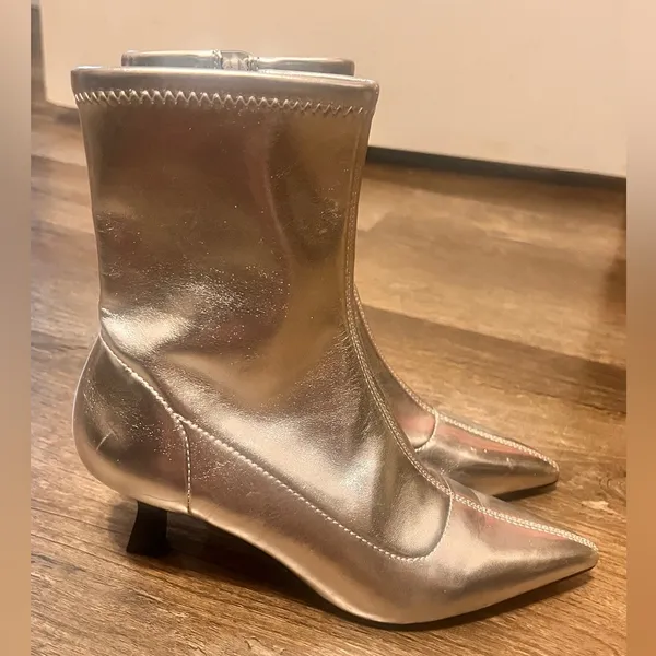Nordstrom NEW Metallic Booties - Image 4