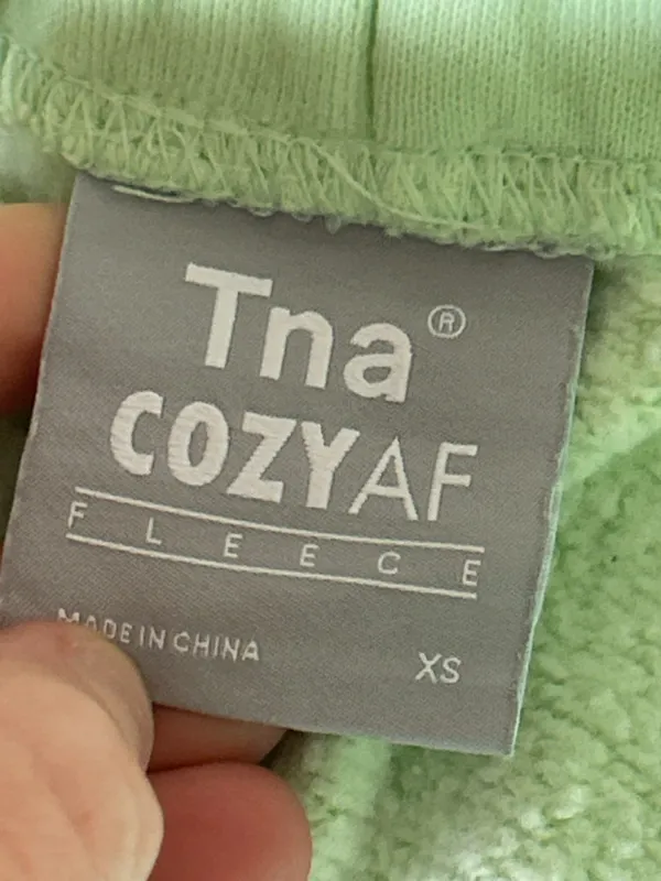 TNA Cozy AF Fleece Aritzia Shorts Sz XS - Image 3