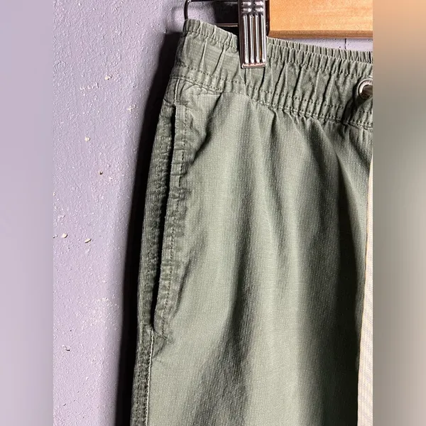 Vuori Mens Green Ripstop Pants Performance Outdoor Athleisure Slim Fit. Size Sml - Image 5