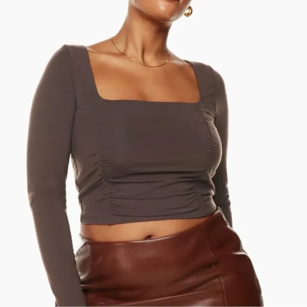 Aritzia Wilfred Lydia Square Neck Ruched Top in Poetic Pink- Size Small - Image 2