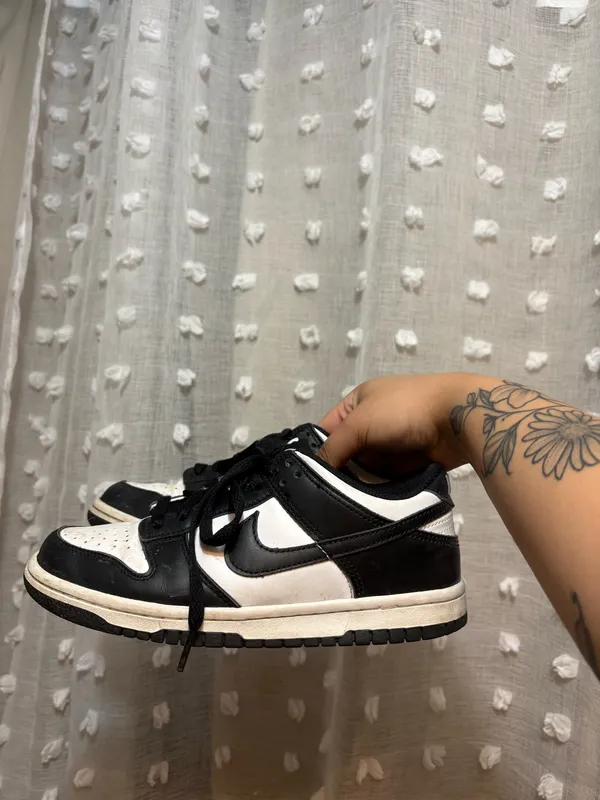 Nike Low Dunks - Image 3