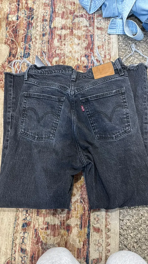 Levi’s Jeans - Image 2