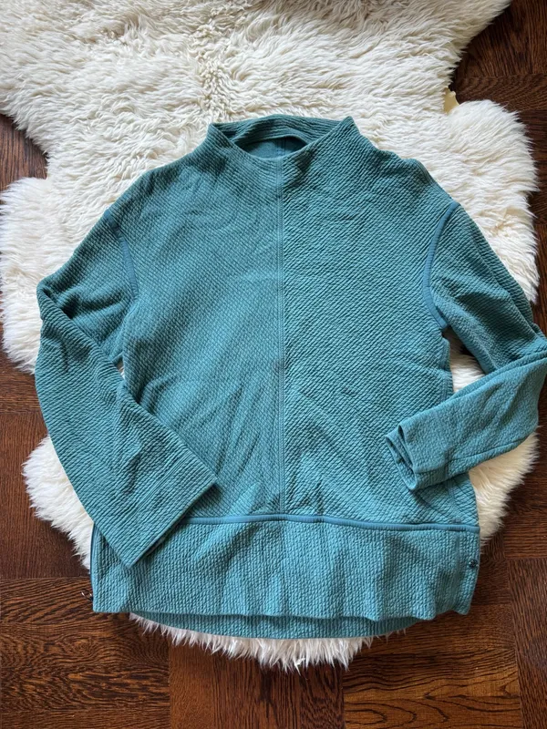 Lululemon | On Repeat Mock Neck Sz 6 EUC - Image 4