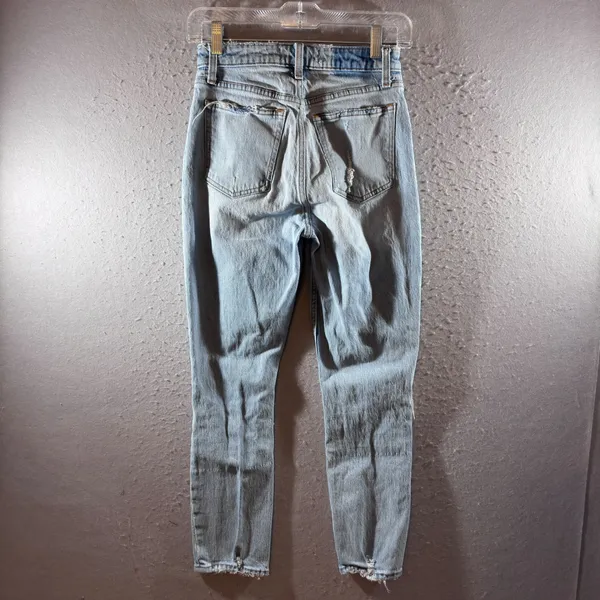 1422 | Abercrombie‎ Curve Love The Mom High Rise Distressed Jeans Light Wash 00 - Image 2