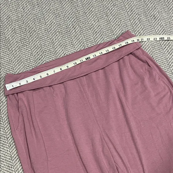 Old Navy Mauve Women's Jogger Pants - Image 4
