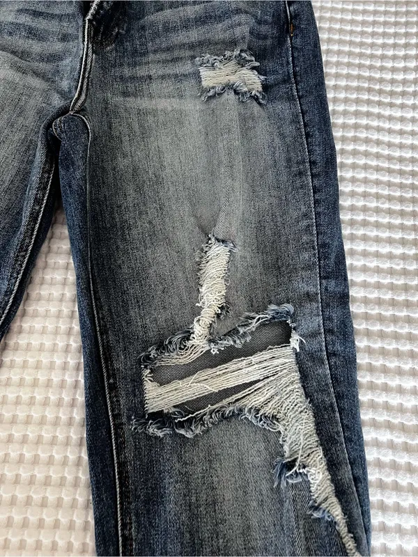 Risen Distressed Jeans Size 11/12 Blue - Image 2