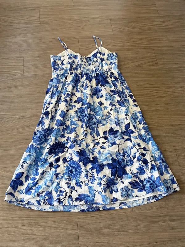 H&M Linen Floral Dress - Image 3