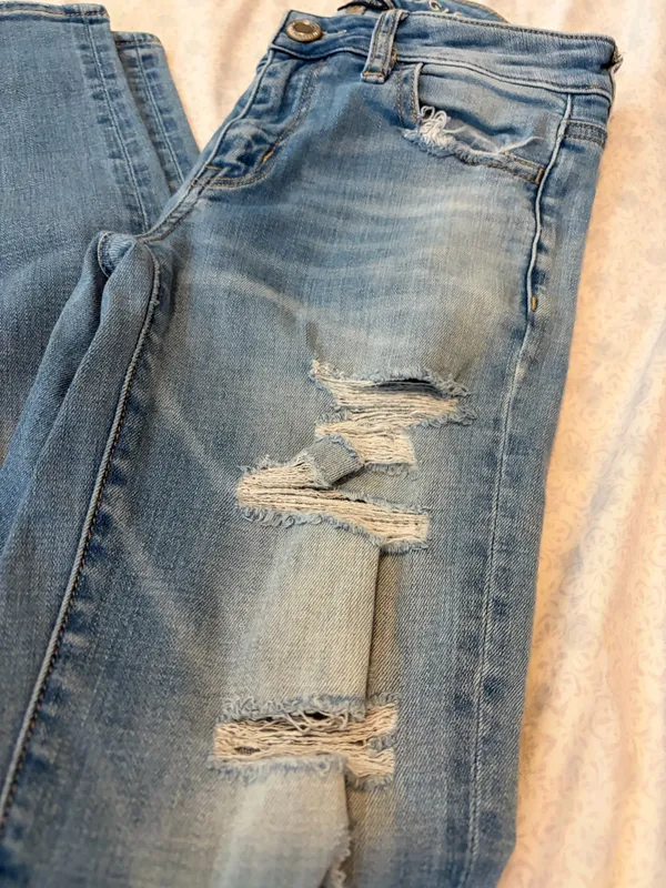 American eagle super stretch ripped jegging  - Image 2