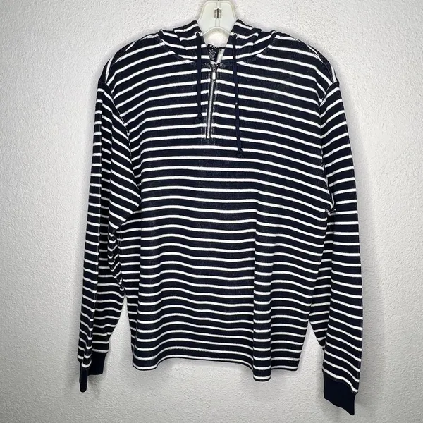 Gap Pullover Hoody Shirt - Image 6