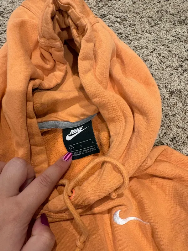 Nike Hoodie - Image 2