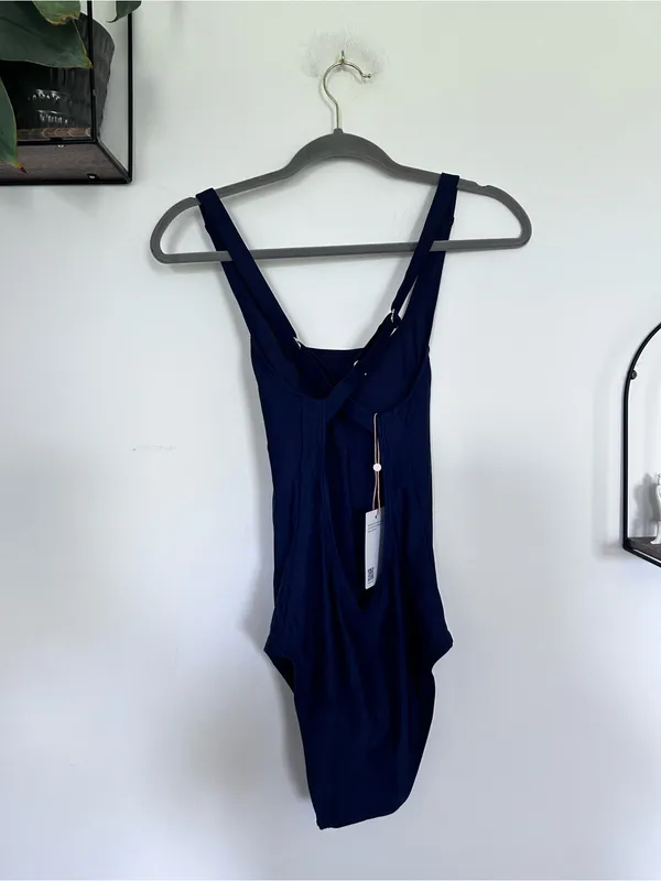 NWT Quince Deep Navy Italian Cross-Back One-Piece‎ Swimsuit Size Small - Image 4
