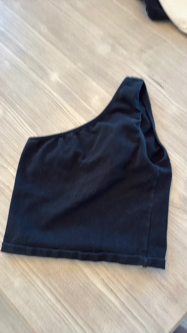 Brandy Melville Tank - Image 3