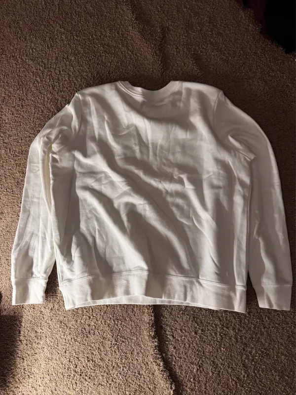 Nike white sweater - Image 3