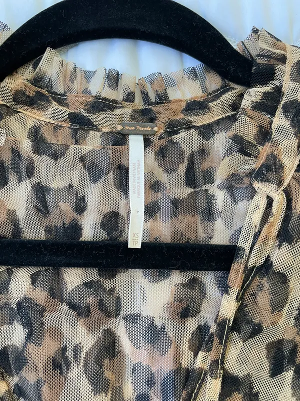 Revolve LEOPARD PRINT MESH TOP XS - Image 3