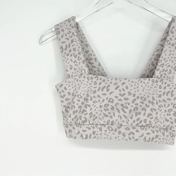 All Fenix Animal Print Bandeau Activewear‎ Sports Bra Women's M Gray Gym Girl - Image 4
