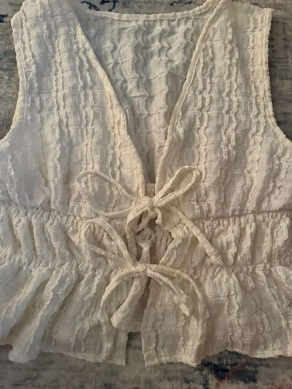 White Top - Image 2